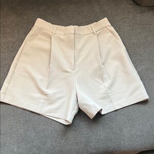 Abercrombie & Fitch Cream Women's Cargo Shorts